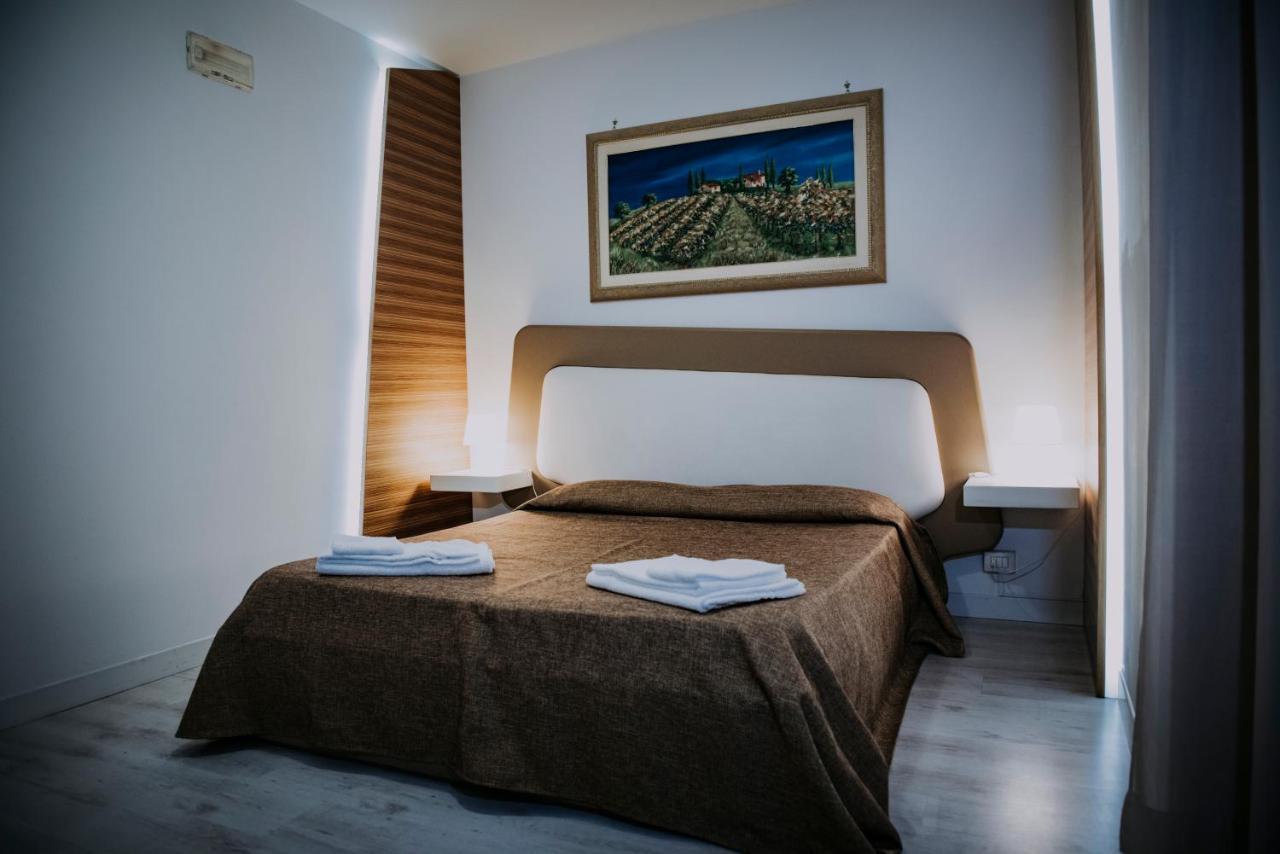 Hotel Casale Dei Greci 비안카빌라 외부 사진