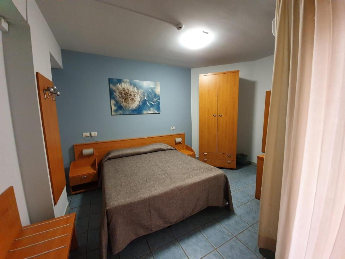 Hotel Casale Dei Greci 비안카빌라 외부 사진